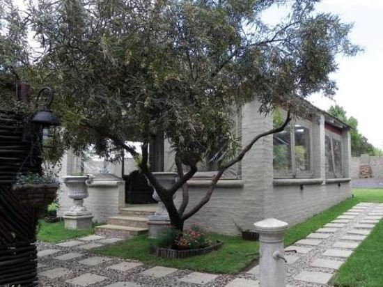 Фото Town and Country Guest House