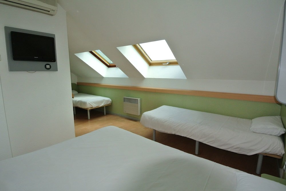 Фото ibis budget Grenoble Voreppe