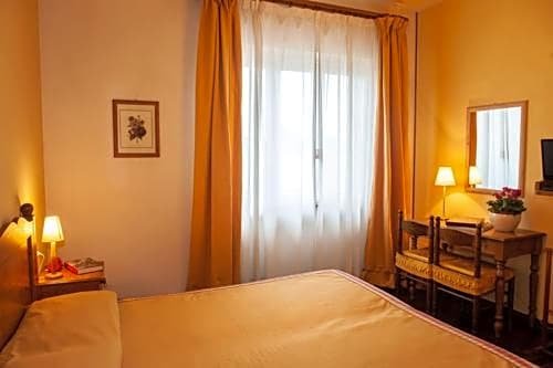 Фото Hotel Melecchi