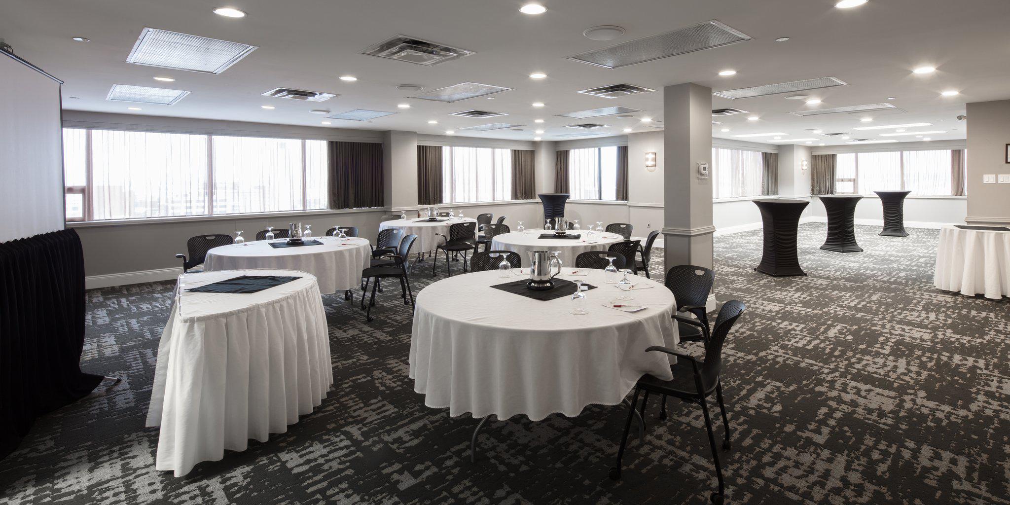 Фото Crowne Plaza Moncton-Downtown, an Ihg Hotel