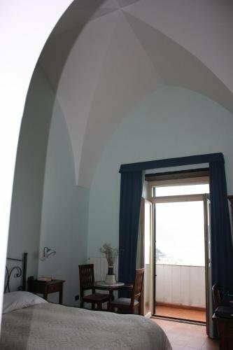 Внешний вид отеля Villa Rina в Амальфи, фото 2