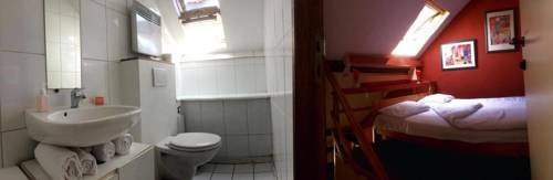 Фото Appart-Hotel Maison de la Lune - Petite Auberge D'Etterbeek