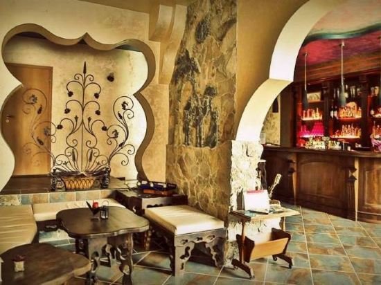 Фото Magnolia Garden Hotel