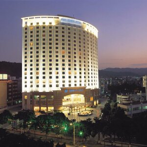 2000 Years Hotel (Guangdong Province, Zhuhai City), hotel