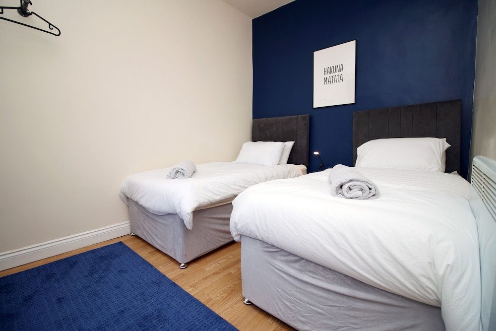 Фото Karah Suites - Church Road II