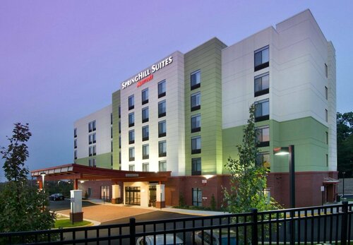 Гостиница SpringHill Suites by Marriott Potomac Mills Woodbridge в Вудбридже