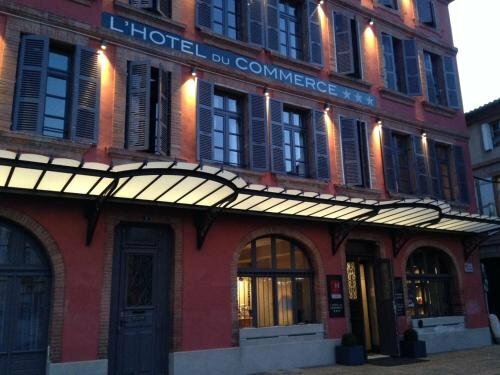 Гостиница L'Hotel Du Commerce в Монтобане