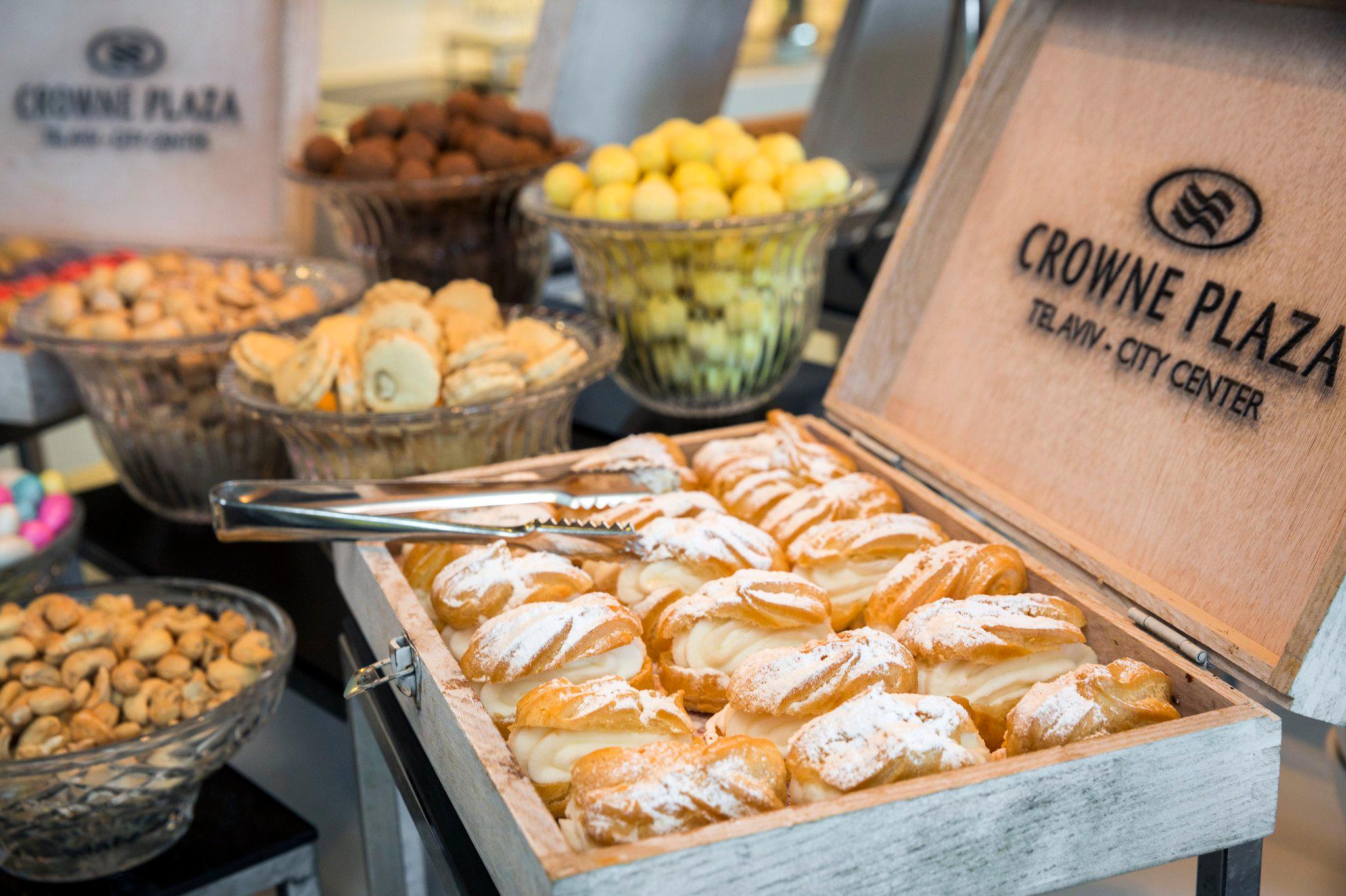 Фото Crowne Plaza Tel Aviv City Center, an Ihg Hotel