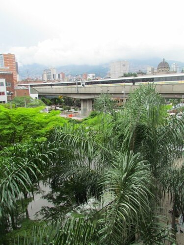 Гостиница Hotel Plaza Mayor Medellin в Медельине