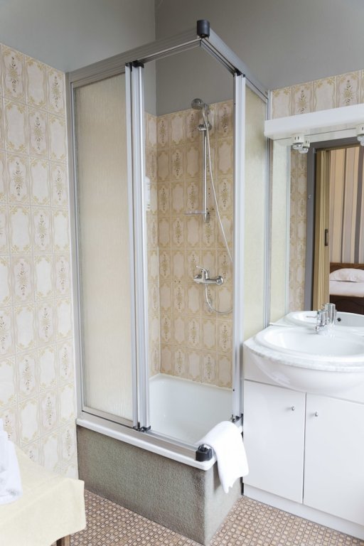 Фото Station Hotel