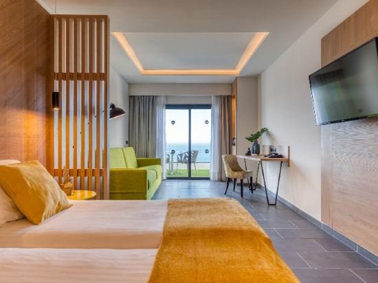 Фото Occidental Roca Negra