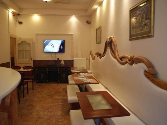 Фото The Bolster