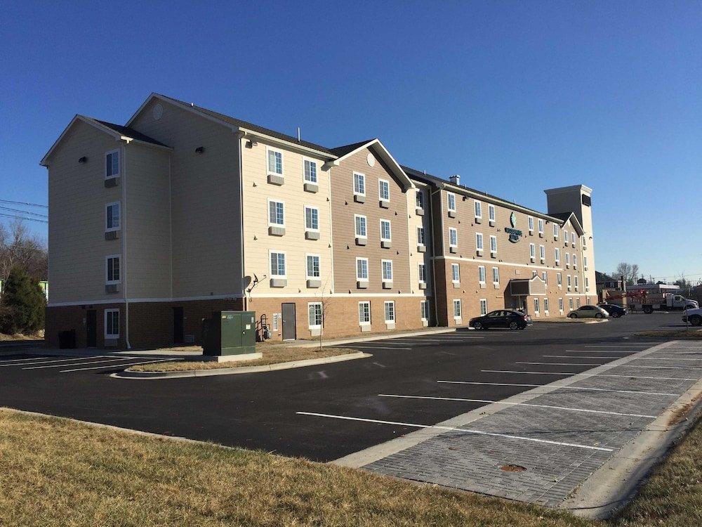 Фото WoodSpring Suites Louisville Airport