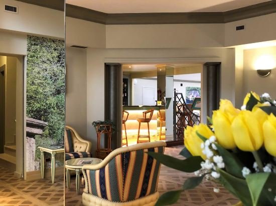 Фото Crystal Hotel Varese