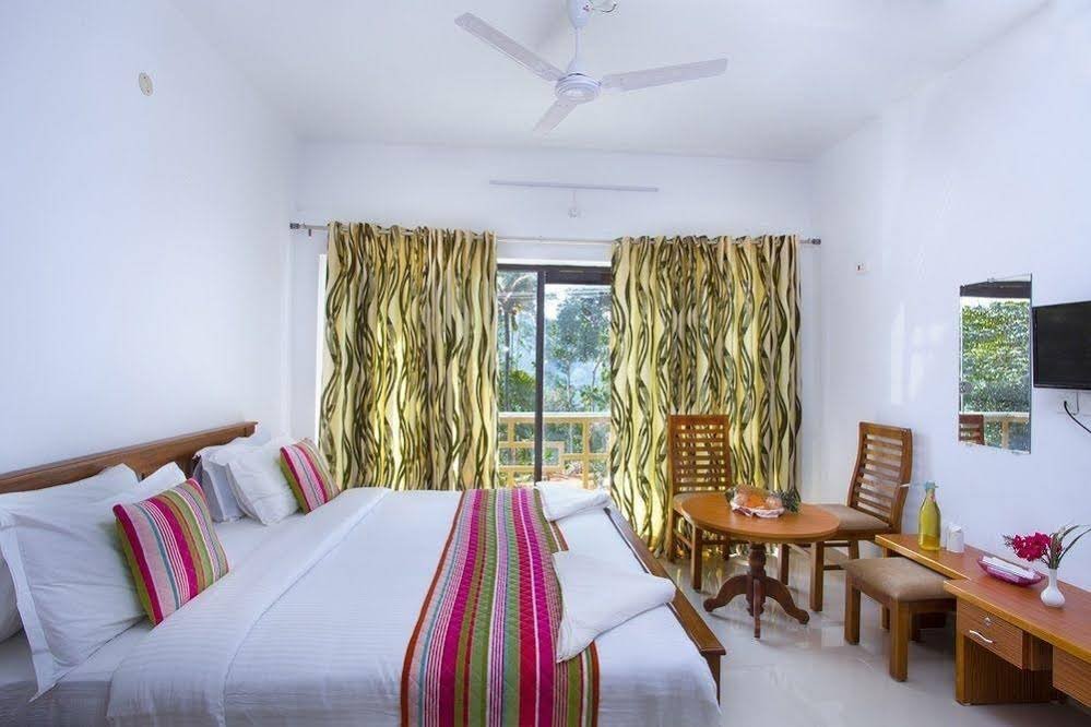 Фото Misty Lake Resort