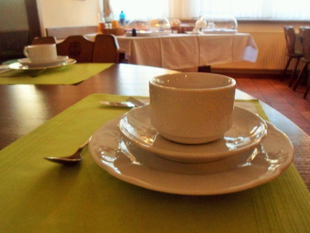 Фото Hotel zum Brunnen