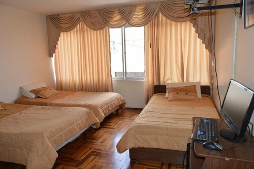 Гостиница Hotel santiago в Латакунге
