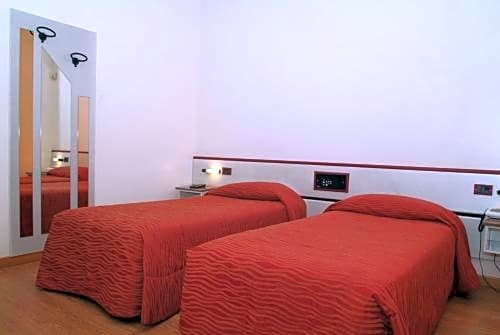 Фото Hotel Maxim