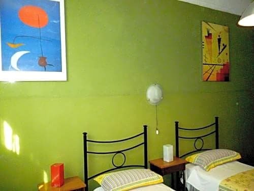 Фото Hotel Giamaica for Girls & Ladies Only