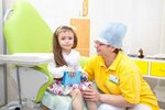 Do 16-ti (prospekt Komarova, 11к1), centro médico, clínica