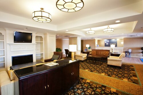 Гостиница Holiday Inn Express Indianapolis Airport, an Ihg Hotel