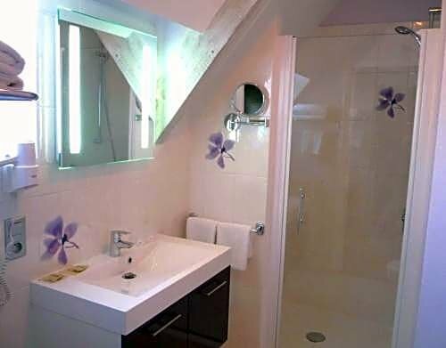 Гостиница Hostellerie du Causse в Гурдоне