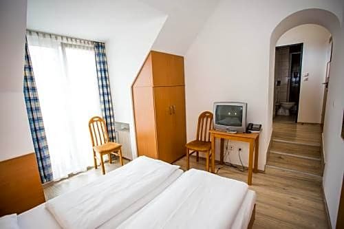 Фото Hotel Geblergasse