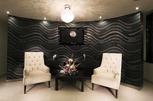 Фото Watheer Hotel Suite