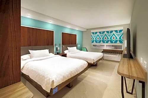 Фото Tru by Hilton Atlanta Northlake Parkway, Ga