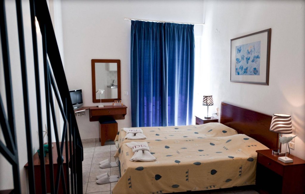 Фото Iris Skiathos