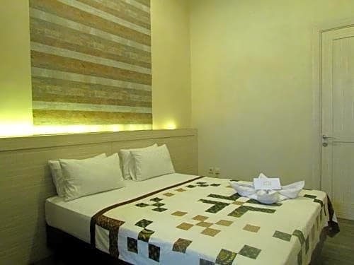 Фото Riche Heritage Hotel