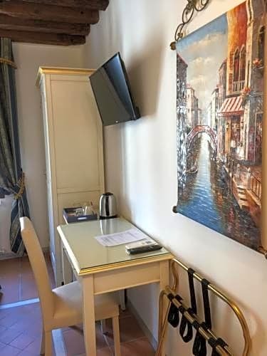 Фото Al Mascaron Ridente