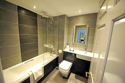 Фото Rossett Hall Hotel