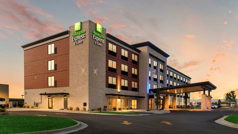 Гостиница Holiday Inn Express & Suites Racine, an Ihg Hotel