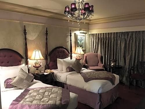 Фото Tuli International