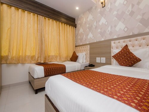 Гостиница Oyo 14056 Golden Arch в Мумбаи