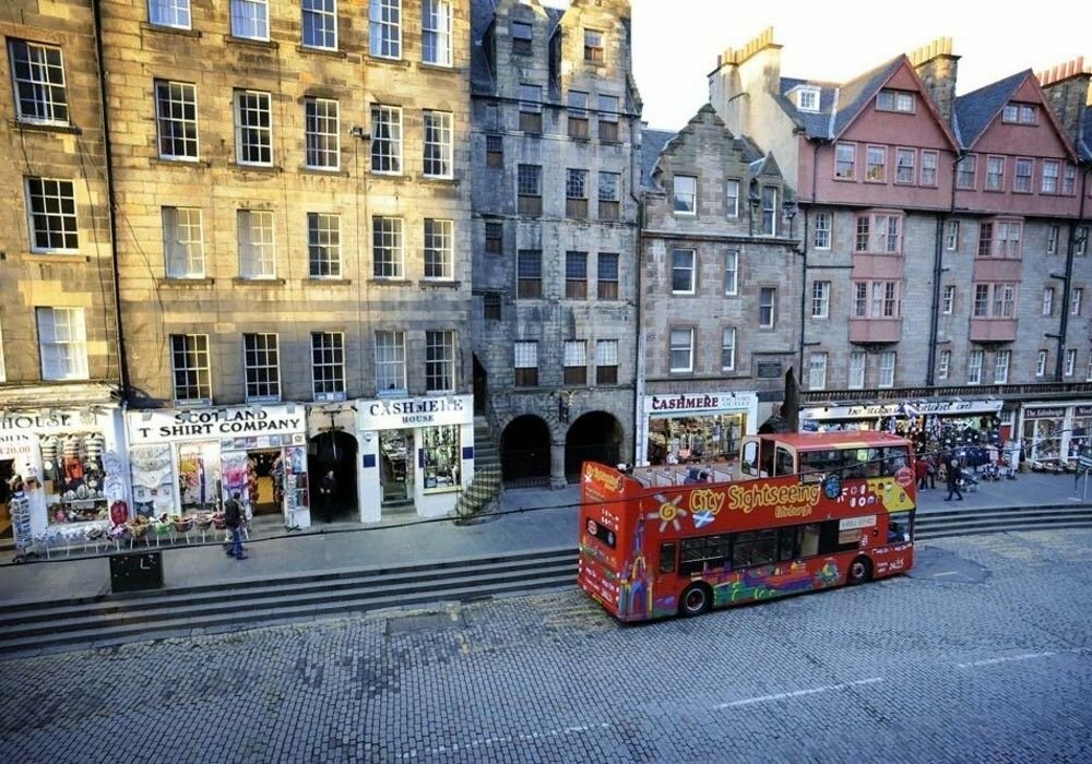 Short-term housing rental Bright Apartment Close to City Centre, Edinburgh, photo