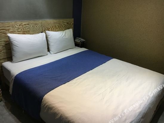 Фото Starry Night Hotel