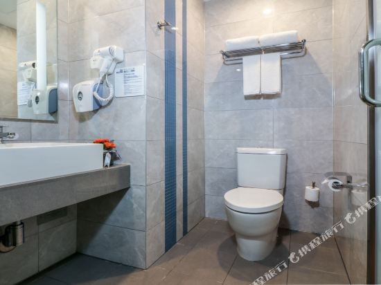 Фото Holiday Inn Express Chengdu Xindu, an Ihg Hotel