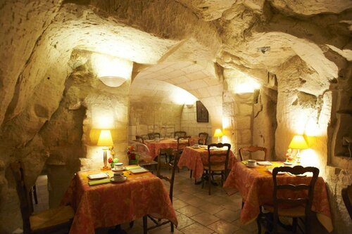 Внешний вид отеля Hôtel le Bussy в Монтсоре, фото 5