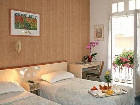 Фото Hotel Aneto