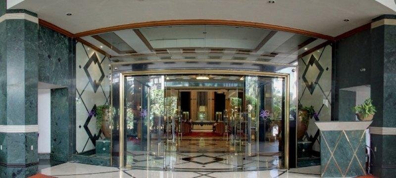 Фото The Orchid Hotel Mumbai Vile Parle