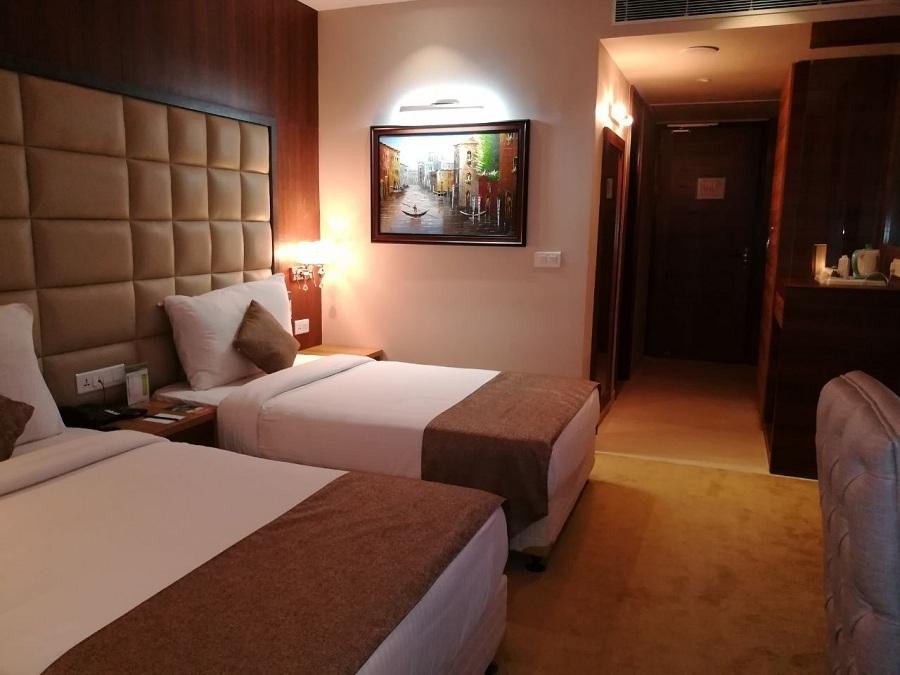 Фото Hide Away Suites