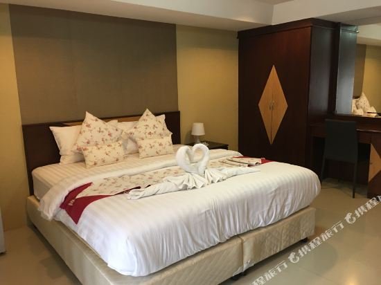 Фото Riski Residence Charoen Krung