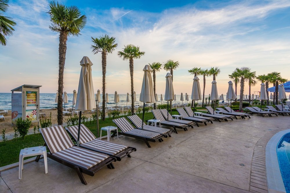 Фото Hotel Zornitza Sands