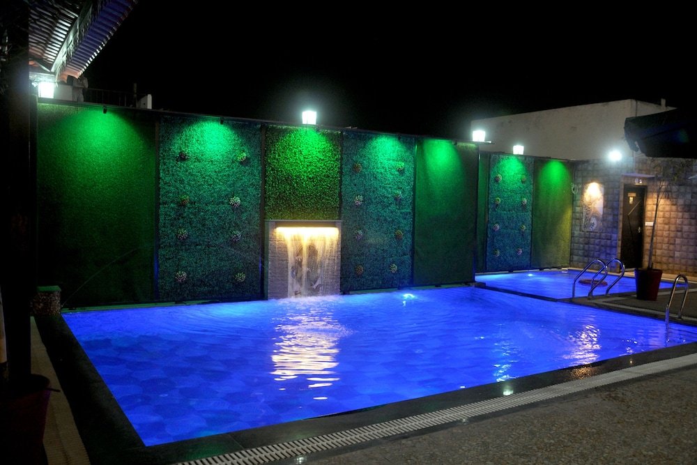 Фото Hotel Grand Bhagwat