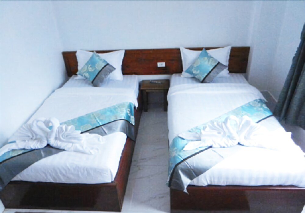 Фото NuttyPhoy Hotel