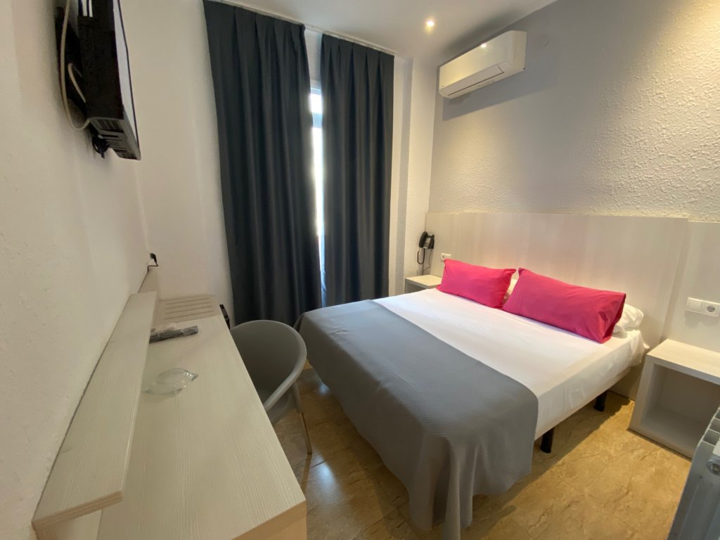 Фото Hotel Apartamentos Solimar