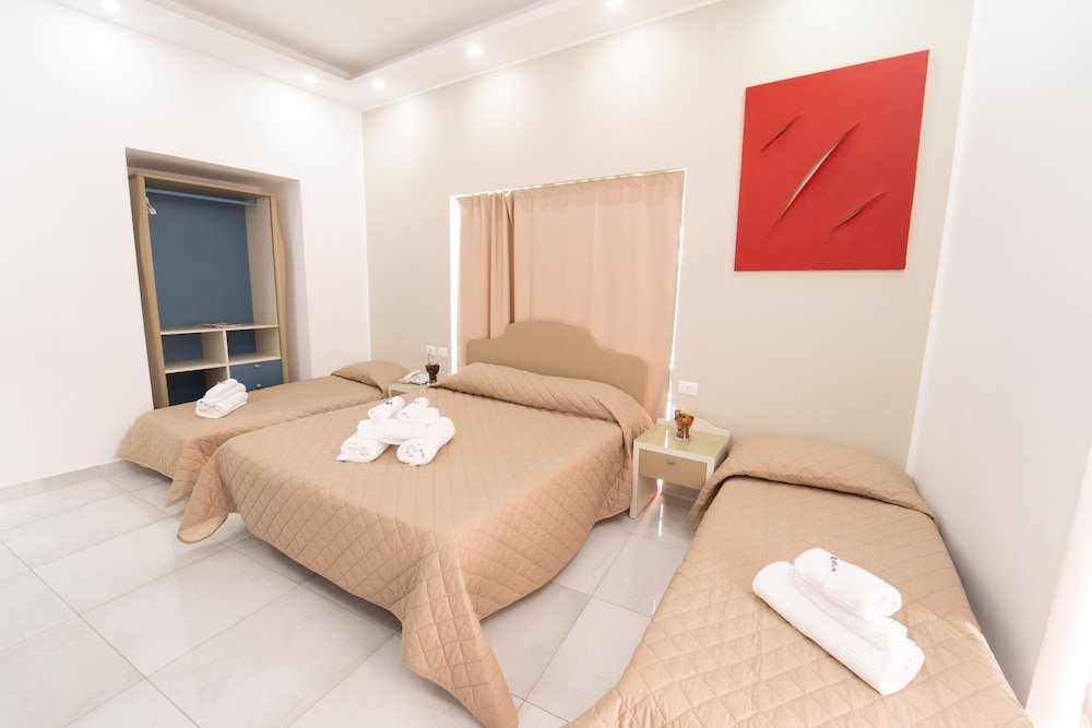 Фото Royal House Napoli Centro