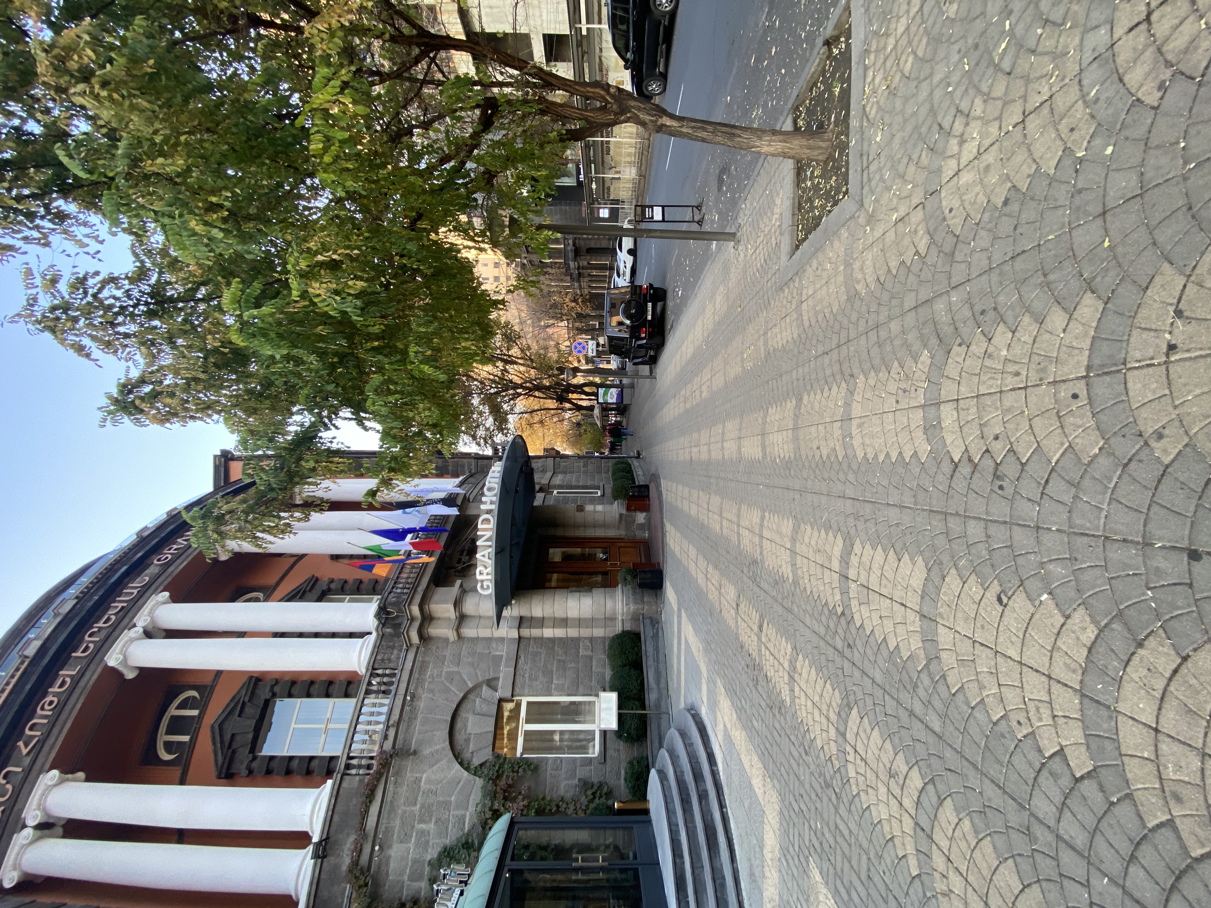 Фото Grand Hotel Yerevan